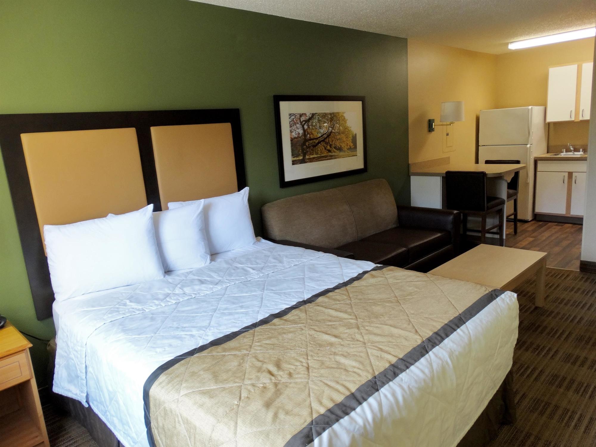 Extended Stay America Select Suites - Denver - Aurora South Exterior photo