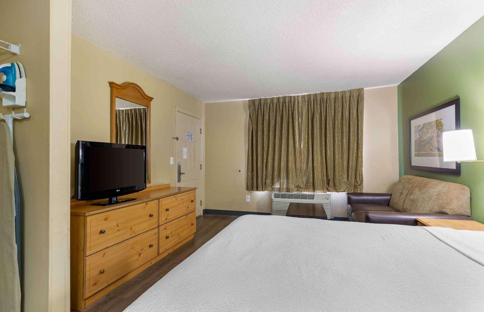 Extended Stay America Select Suites - Denver - Aurora South Exterior photo
