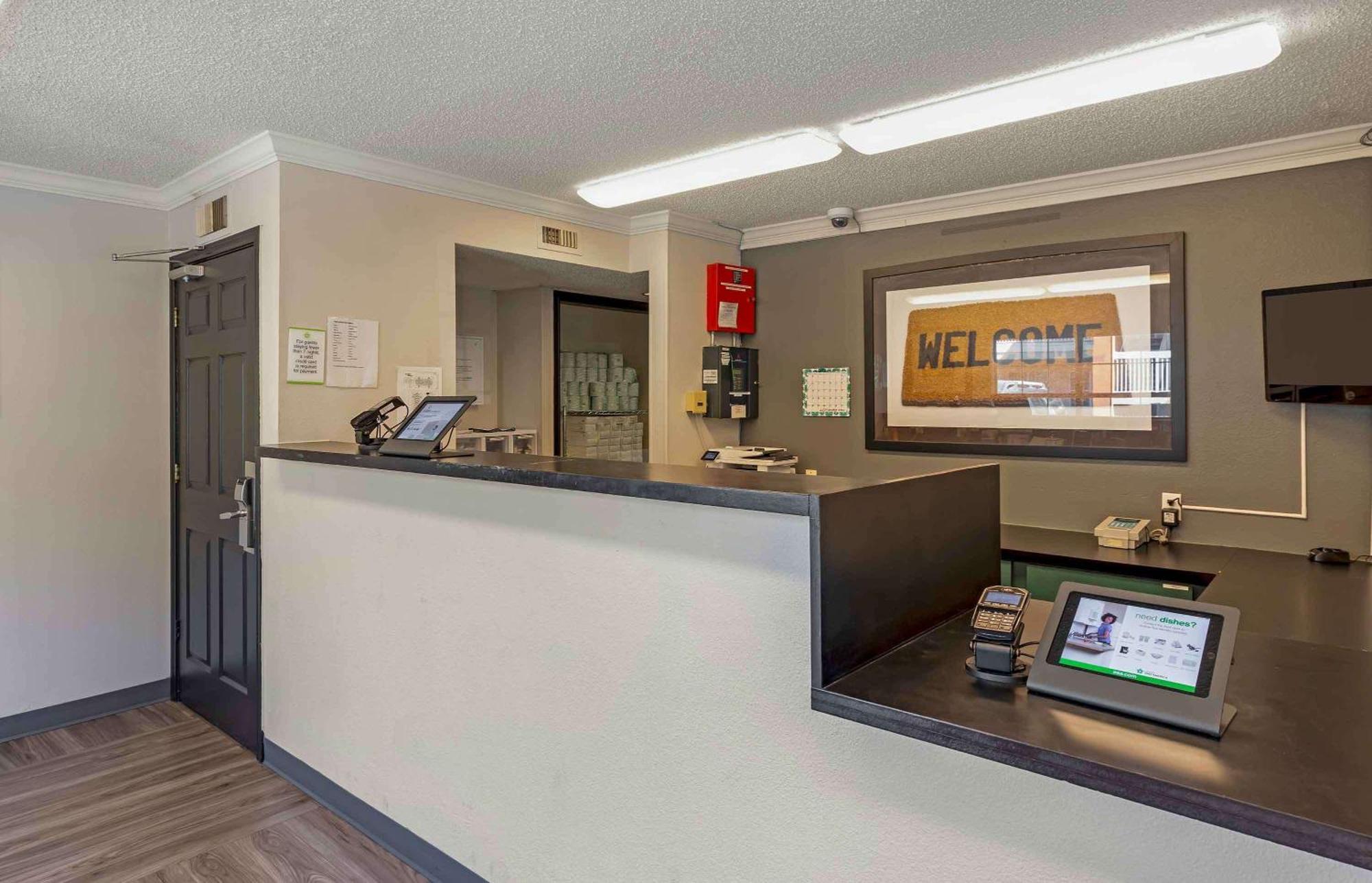 Extended Stay America Select Suites - Denver - Aurora South Exterior photo